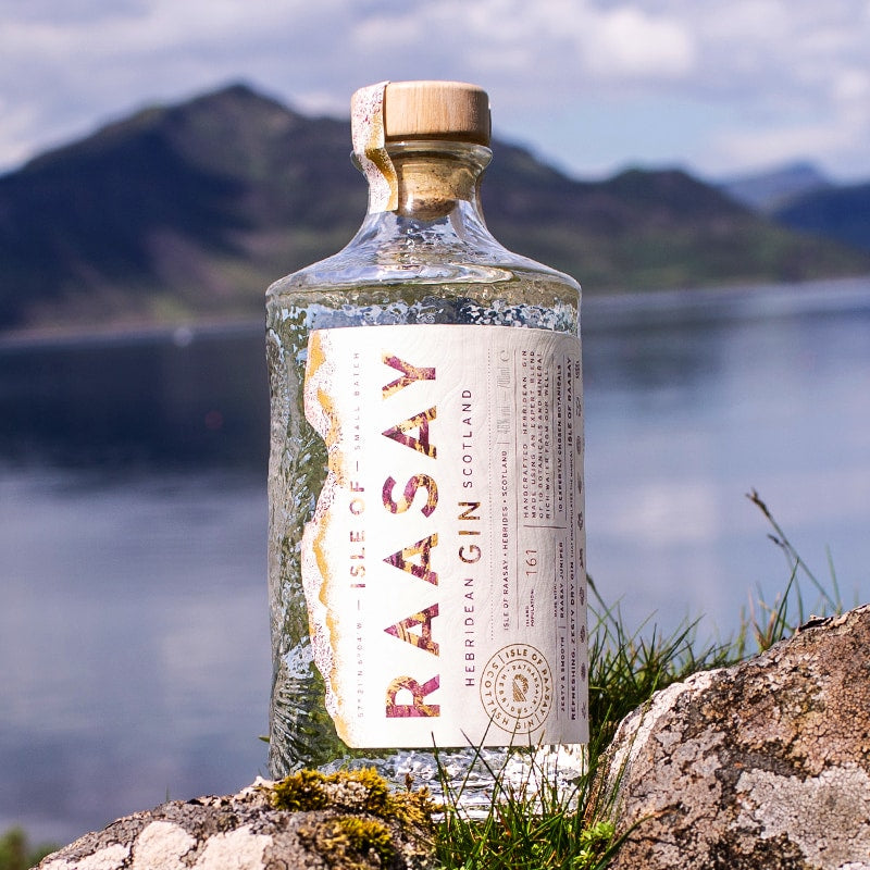 ISLE OF RAASAY GIN HEBRIDEAN SCOTLAND 700mℓ CON ASTUCCIO